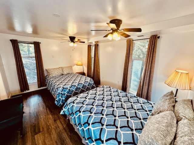 Views Inside Yosemite-Timber Lodge-Sleeps 6 Yosemite West Exterior foto